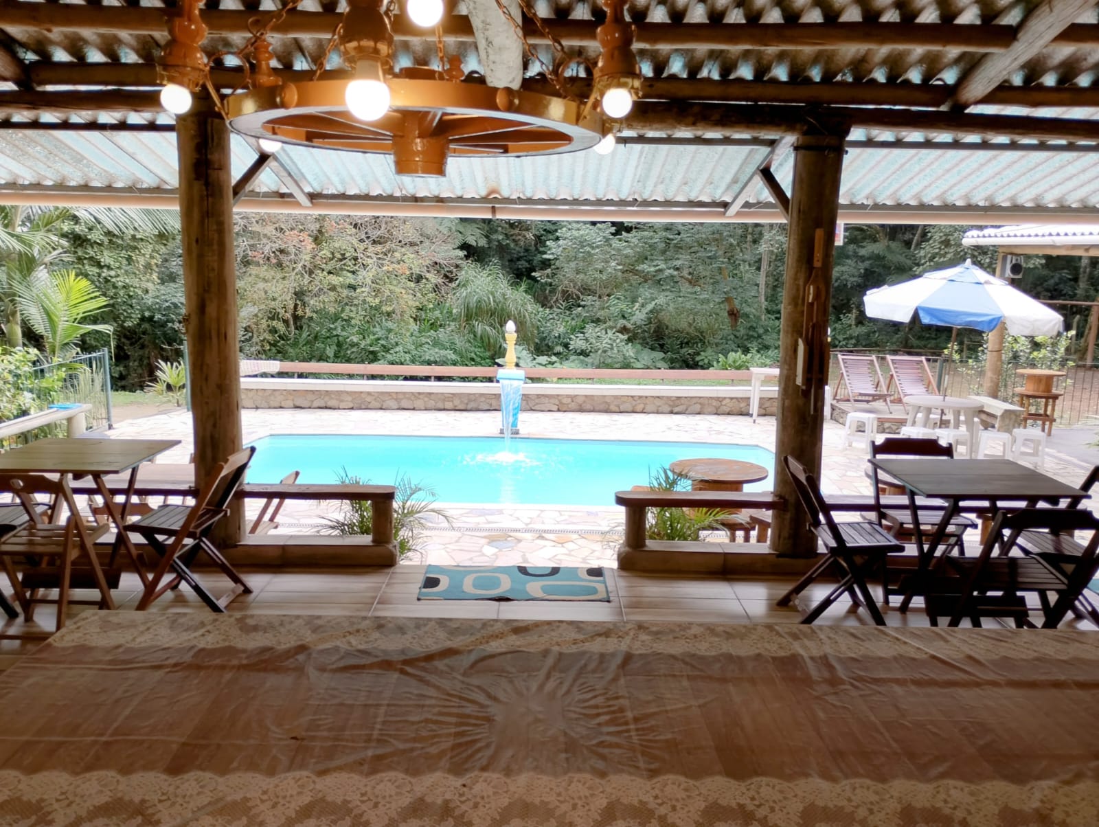 Área gourmet - vista para piscina